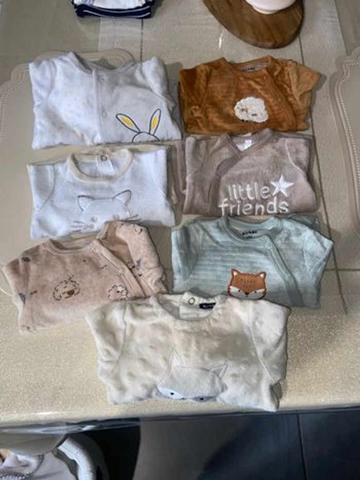 Lot vêtements naissance - photo numéro 4