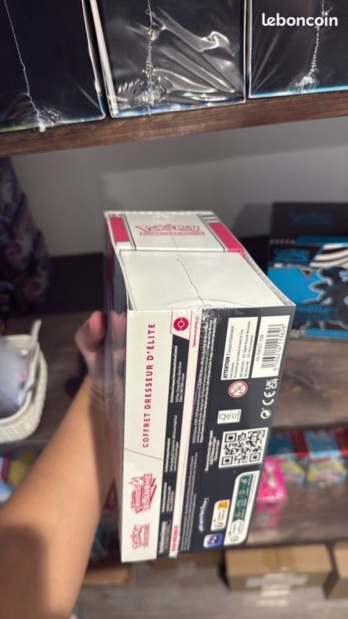 Pokemon Duo D’etb 10.5 noir et blanc - photo numéro 2