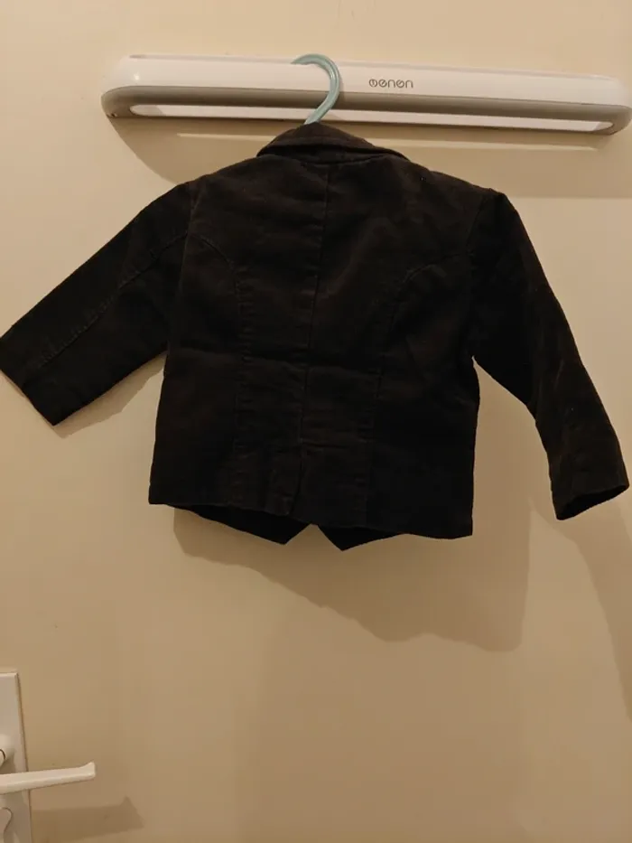 Veste 6 mois - photo numéro 3