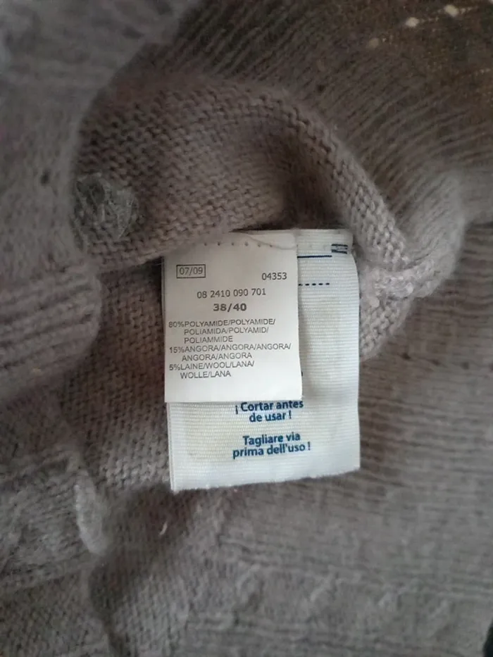 Pull femme T.38 - photo numéro 10