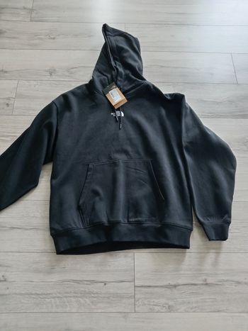 Sweet shirt à capuche taille M