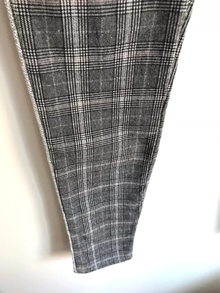 Pantalon à carreaux gris taille 34/36 - photo numéro 5