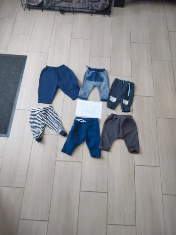 Lot pantalon
