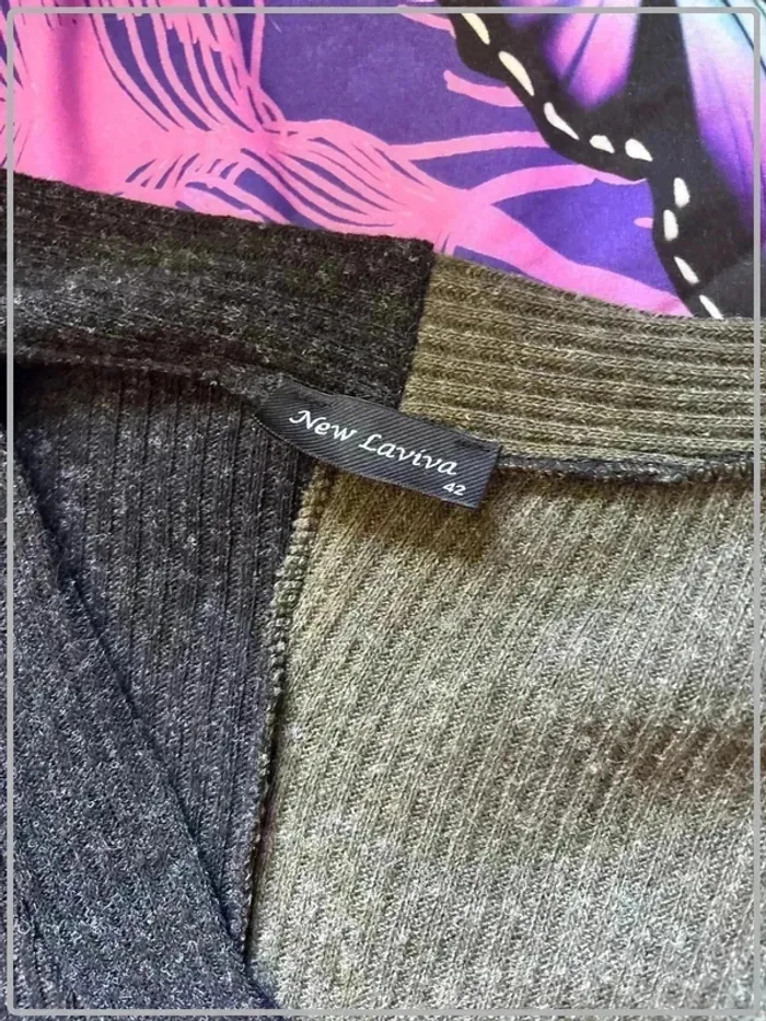 Pull fin taille 42 bi colore marque new laviva - photo numéro 3