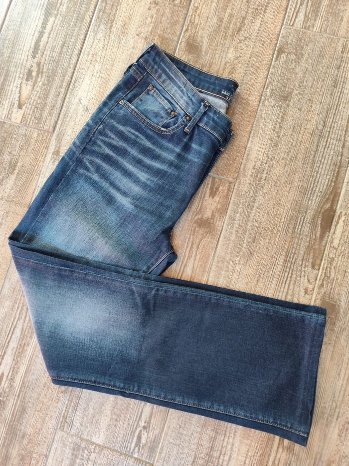 Jeans Levi's femme demi curve  classic t.31 - photo numéro 2