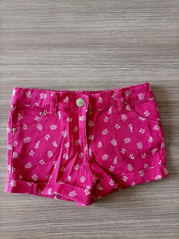 Short sergent major rose fuchsia 3 ans