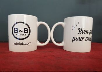 Lot 2 Mugs « B&B HOTEL » NEUF
