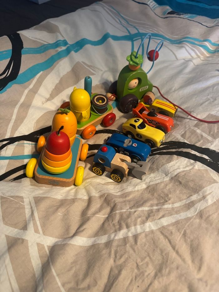 Lots de jouets en bois - photo numéro 2