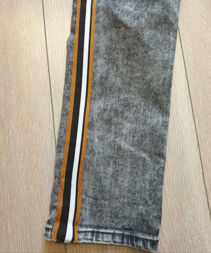 Jeans slim gris mode. Garçon 14 ans. Marque Kiabi - photo numéro 2