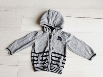 Vêtement bébé garçon gilet à capuche gris Orchestra 18 mois
