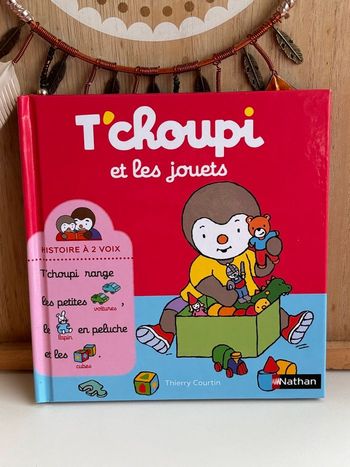 Livre Tchoupi et les jouets