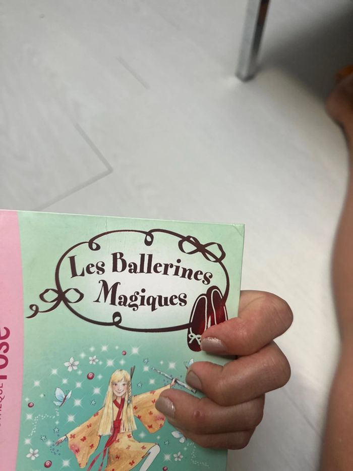 Livre les ballerines magiques, le sortilège d’argent - photo numéro 5