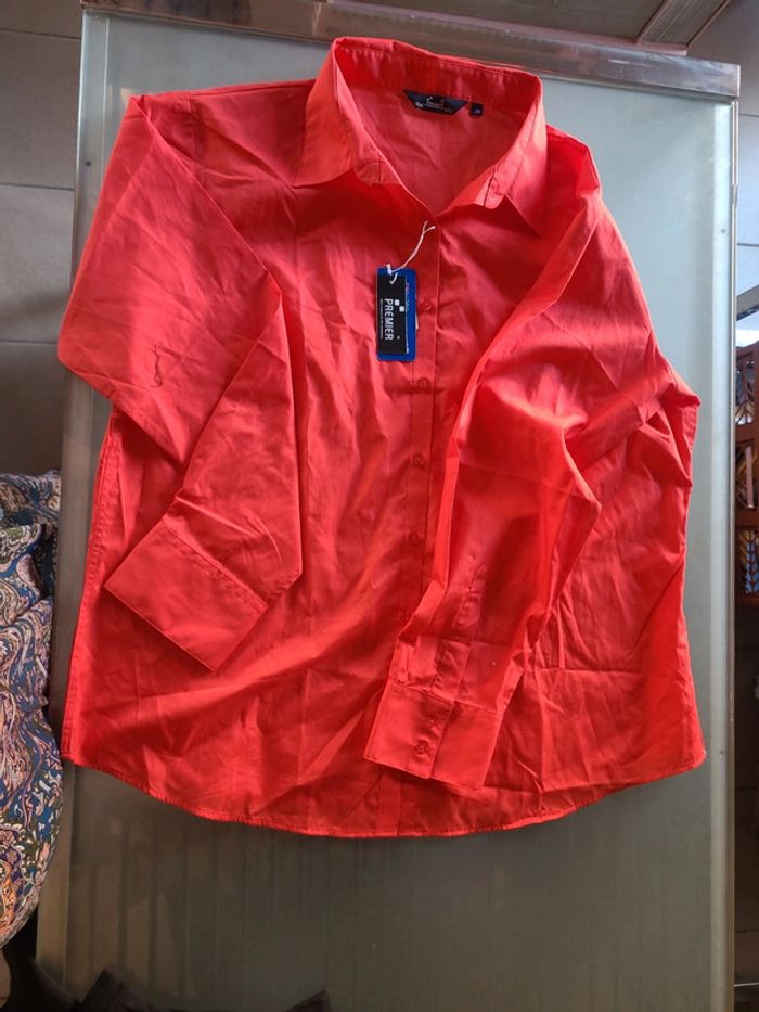 Chemise rouge