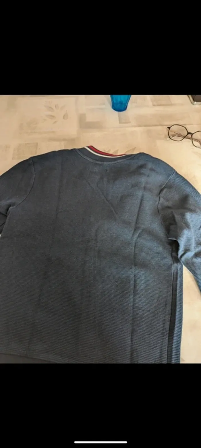 Pull, veste - photo numéro 7
