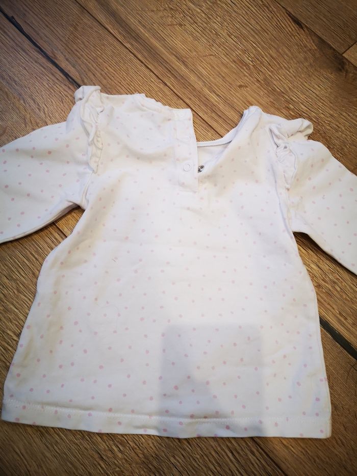 T shirt ML 18 mois - photo numéro 3