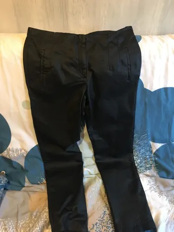 Pantalon aspect cuir