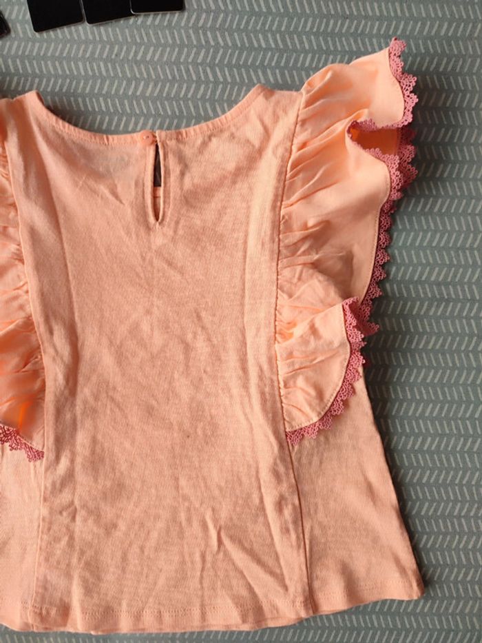 T-shirt été manches fantaisies – Neuf sans étiquette Taille 4 ans Marque : Kiabi - photo numéro 7