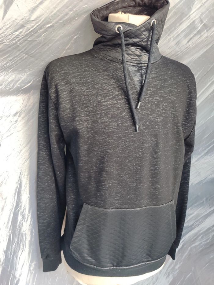 Sweat bi matière