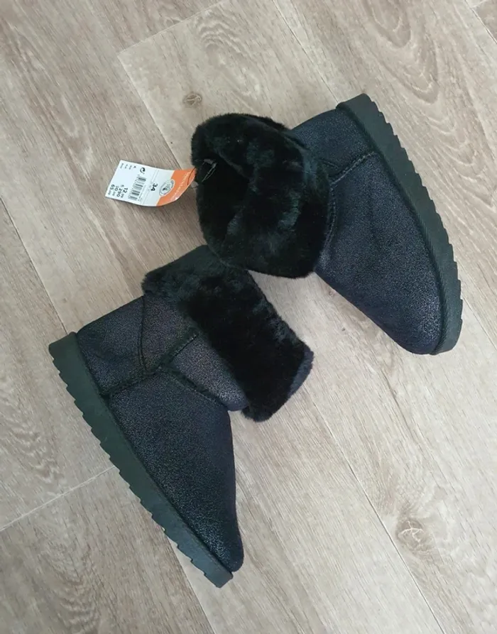 Bottines noires fourrées taille 34 - neuves - photo numéro 4