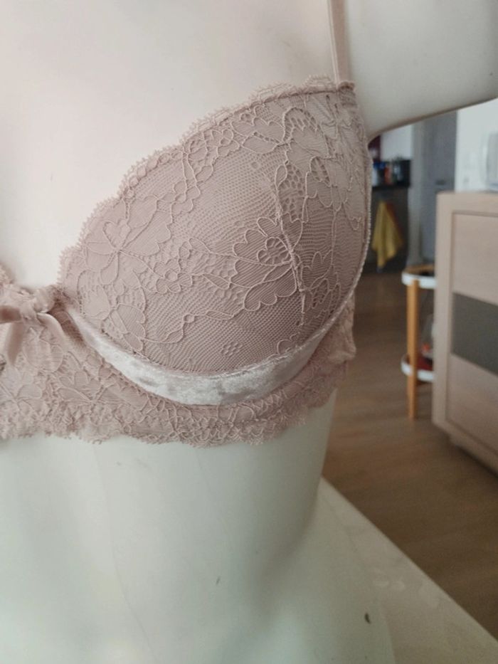 Soutien gorge 95A c&A tbe - photo numéro 2