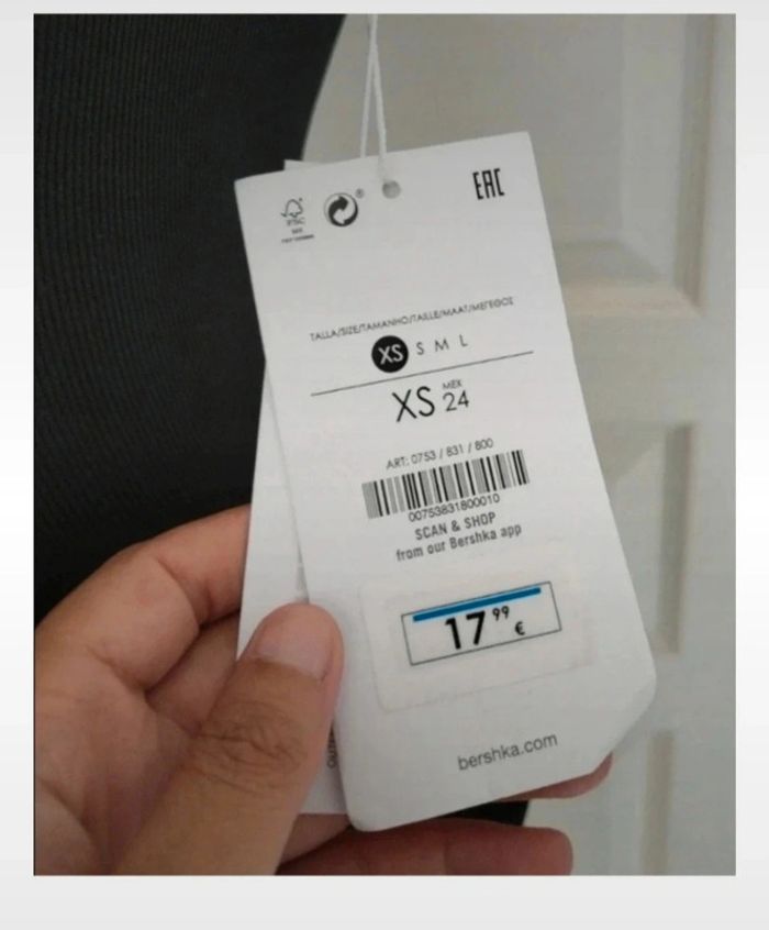 Robe noire moulante bershka taille xs neuve - photo numéro 3