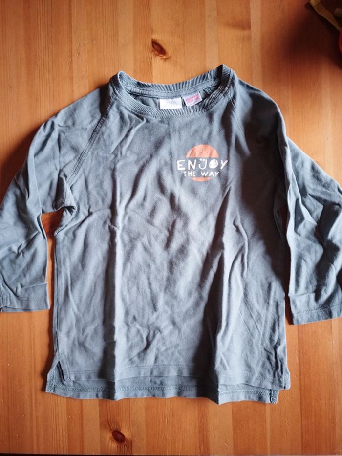 Tee-shirt manches longues Zara taille 4 ans