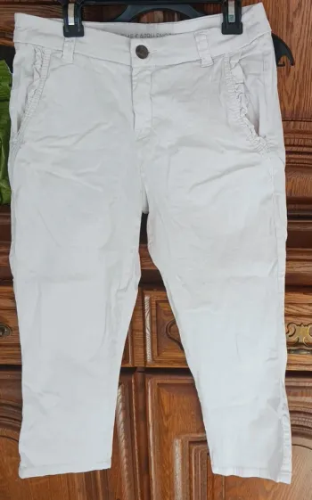Pantacourt taille 36 yessica