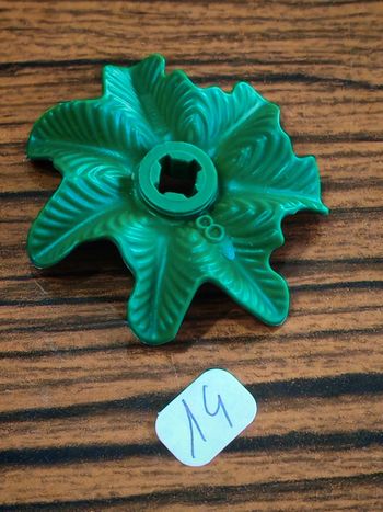 Playmobil végétation sapin branche numéro 8