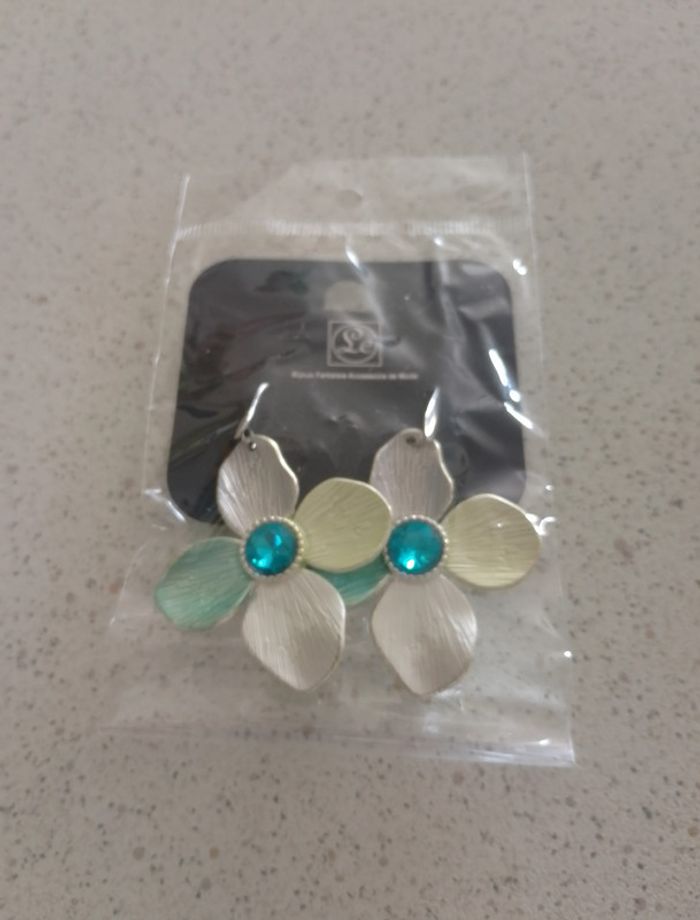 Boucles d'oreilles femme fantaisie