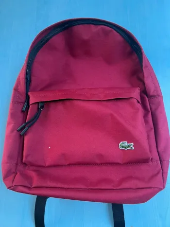 sac à dos rouge lacoste