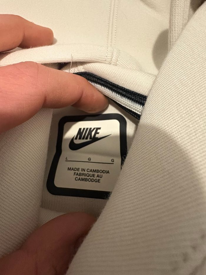 Veste à capuche Nike tech beige - photo numéro 3