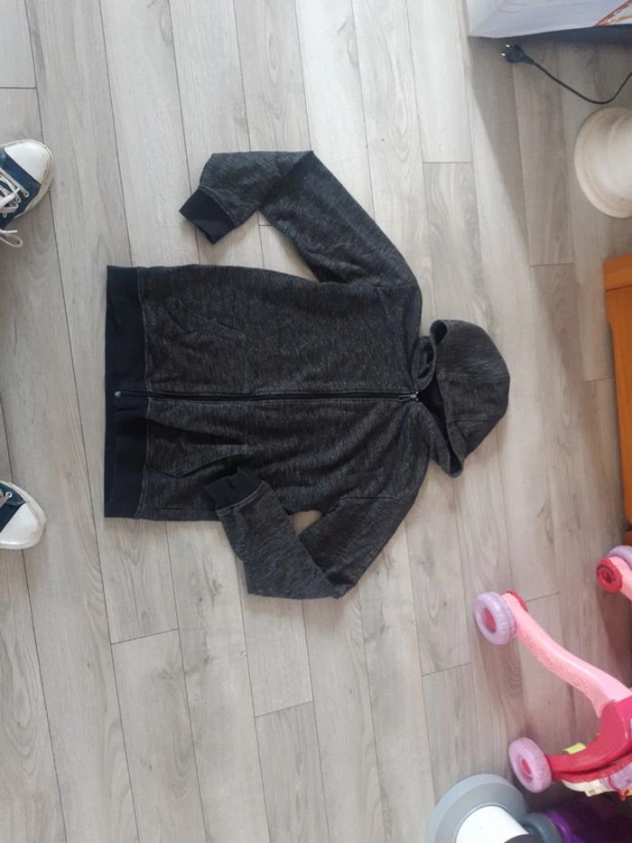 Sweat a capuche 16ans