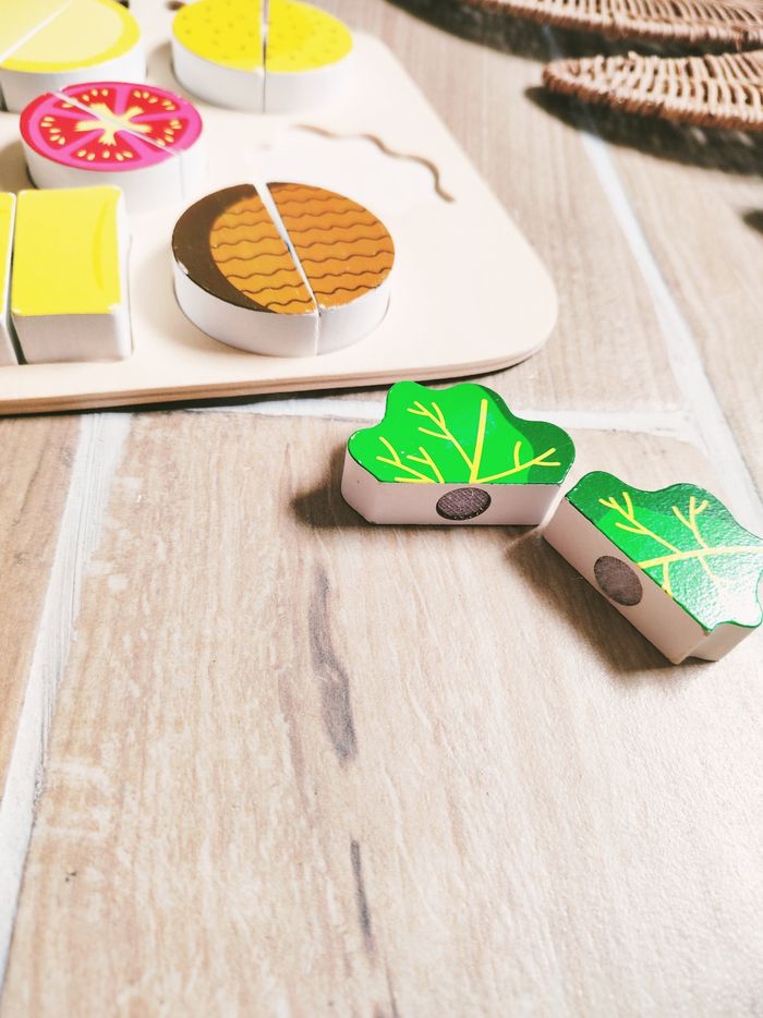 🫜Puzzle 2 en 1 dinette aliments divers avec scratch sur plateau en bois - photo numéro 2