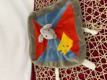 doudou plat souris picco mini