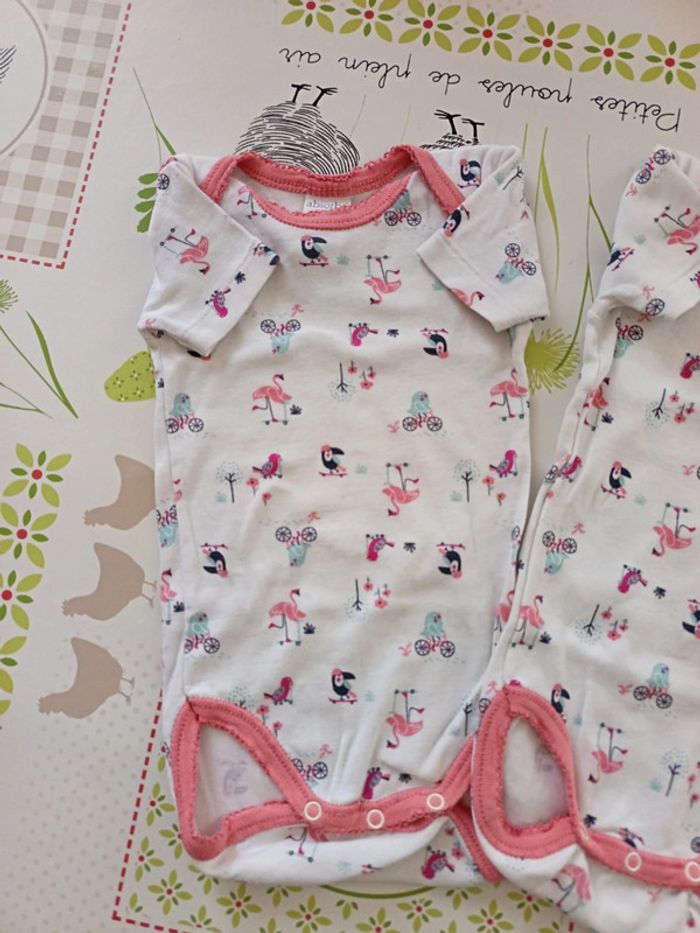 Lot de 2 bodies MC taille 9 mois - photo numéro 2