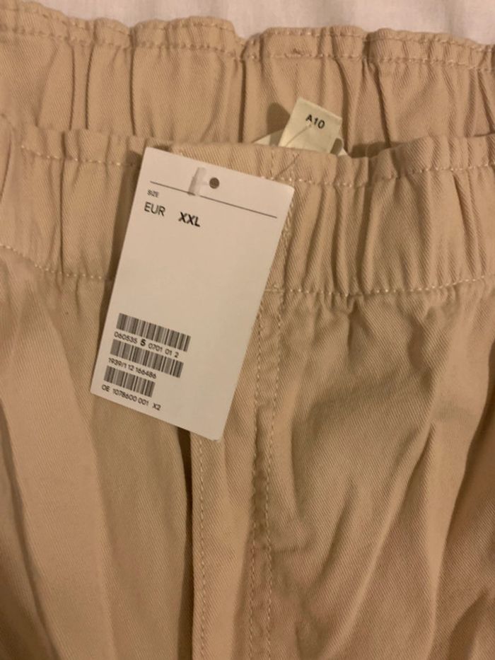 Short beige - photo numéro 2