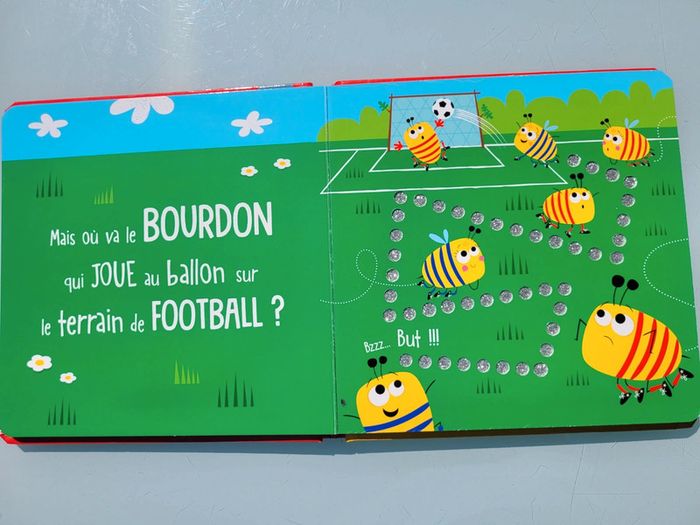 Livre animé à toucher 🕸 Un goûter chez l'araignée 🕷 - photo numéro 8