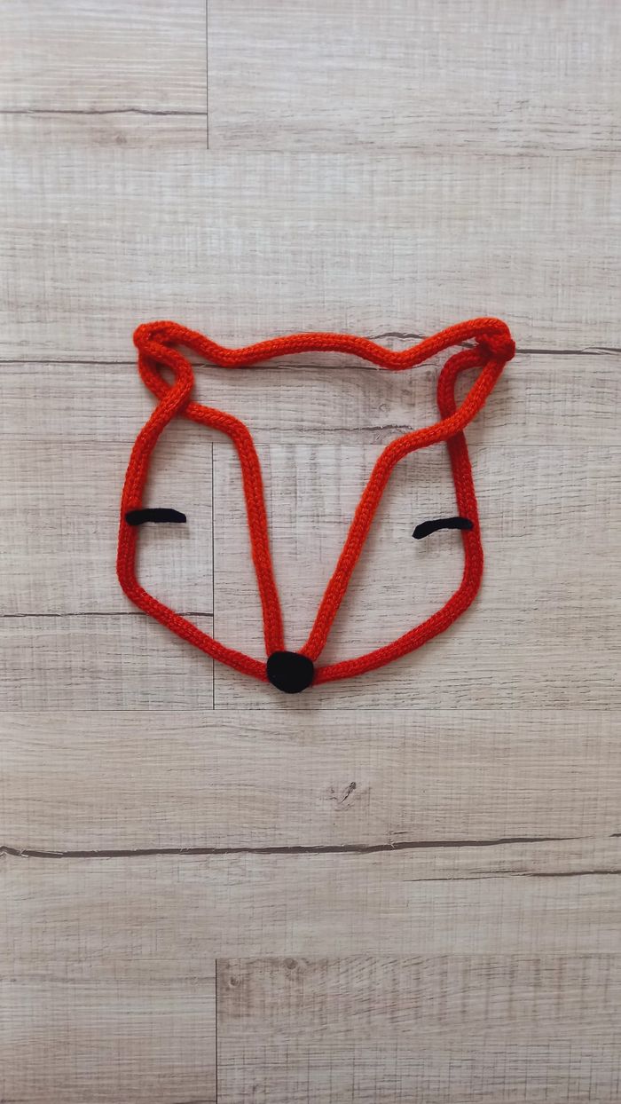 Décoration murale renard roux fil tricotin 🦊
