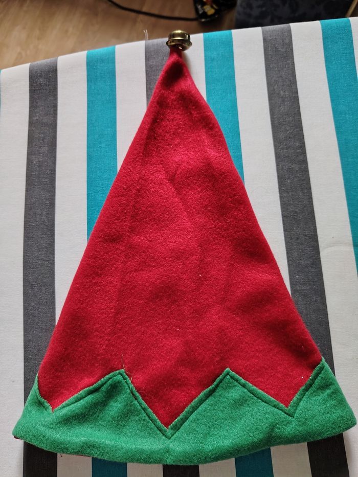 Costume de lutin du Père Noël - photo numéro 2