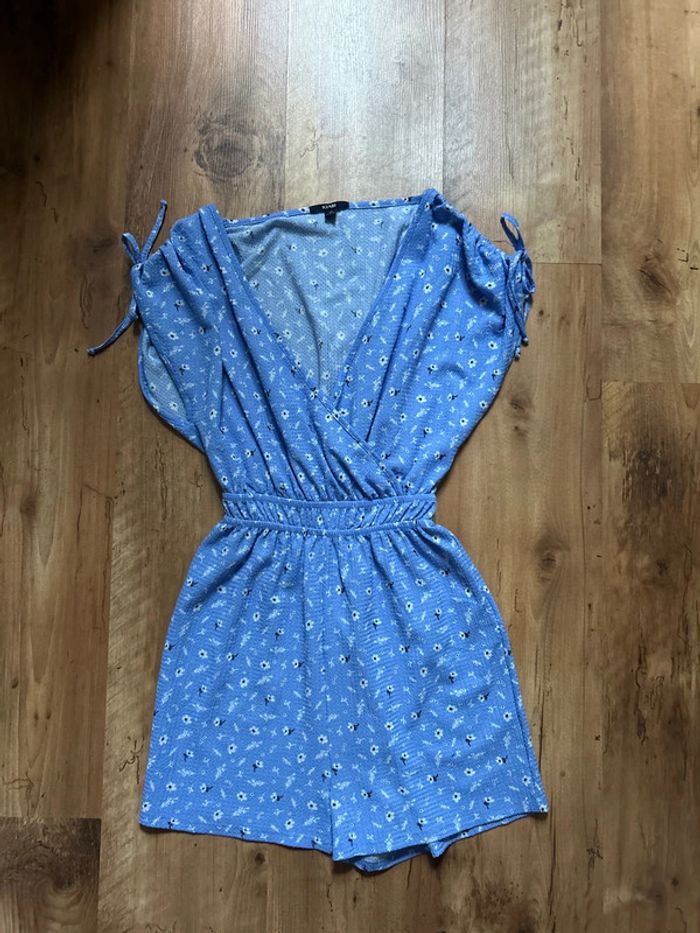 Combinaison short fleurie neuve - taille Xs