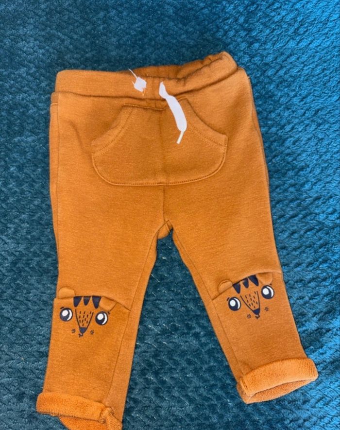Lot 2 pantalons - photo numéro 4