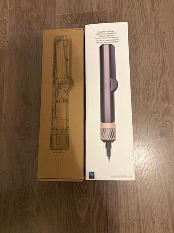 Lisseur dyson