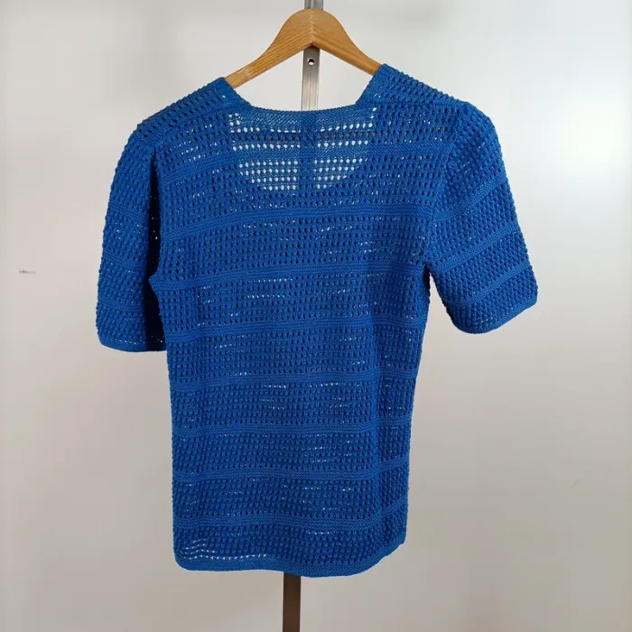 Top crochet bleu cobalt manches courtes col rond ajouré taille S-M A1408 - photo numéro 4