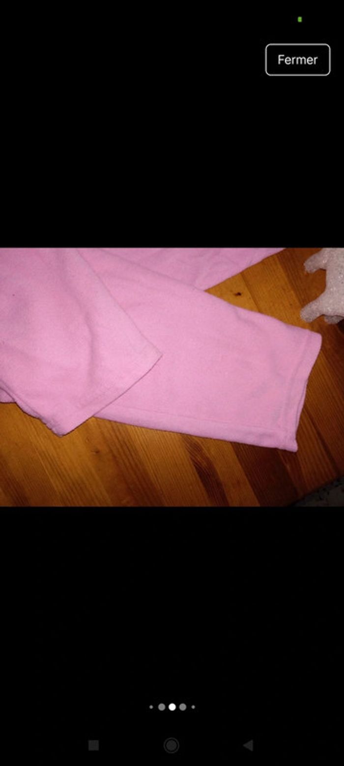 Sur pyjama - photo numéro 4