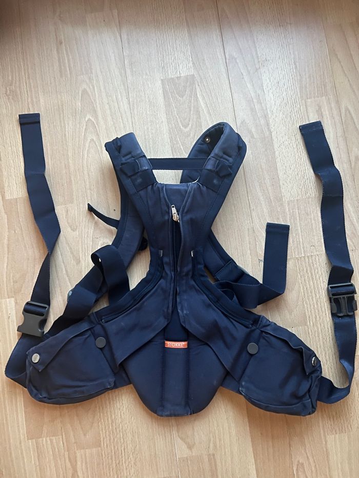 Porte-bébé marque Stokke MyCarrier 3 en 1 - photo numéro 2