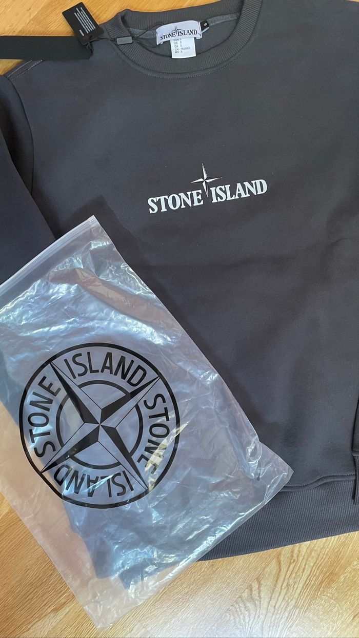 Pull stone island - photo numéro 5