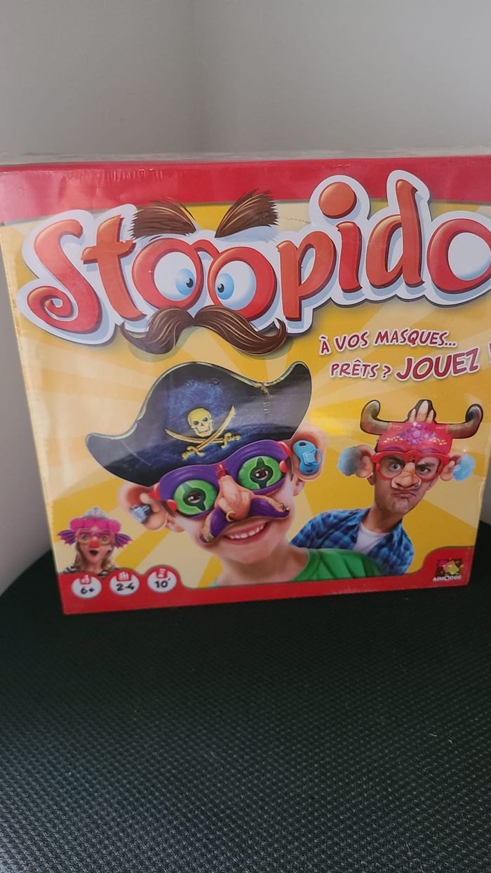 Jeu pour enfant - Stoopido - photo numéro 3