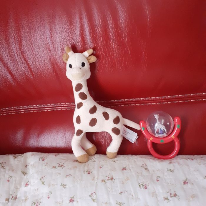 Sophie la girafe: Doudou avec grelot+ Hochet