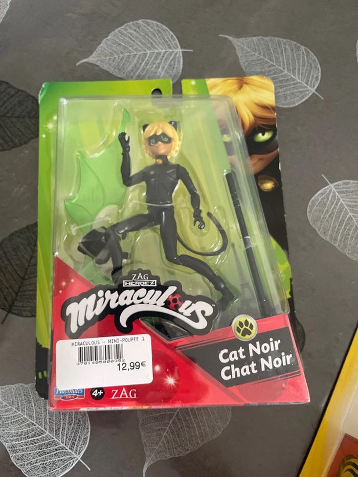 Lot de 3 figurines Miraculous (neuves) - photo numéro 2