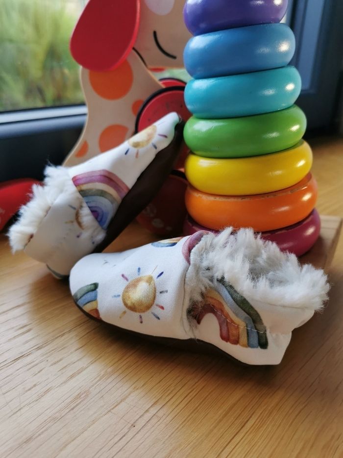 Chaussons bébé - photo numéro 2